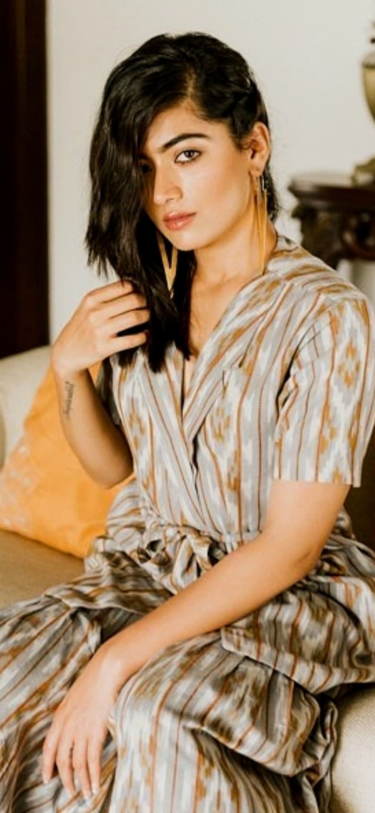 Rashmika Mandanna Wallpaper HD